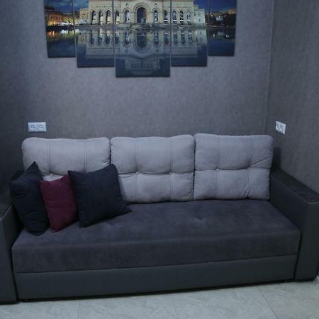 "Royal" Apartment #01 Ереван Екстериор снимка